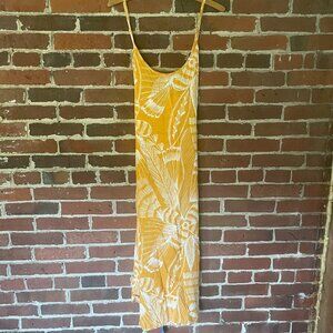 CUPSHE Joanna Floral Crisscross Maxi Dress in Yellow, size Medium, NWT